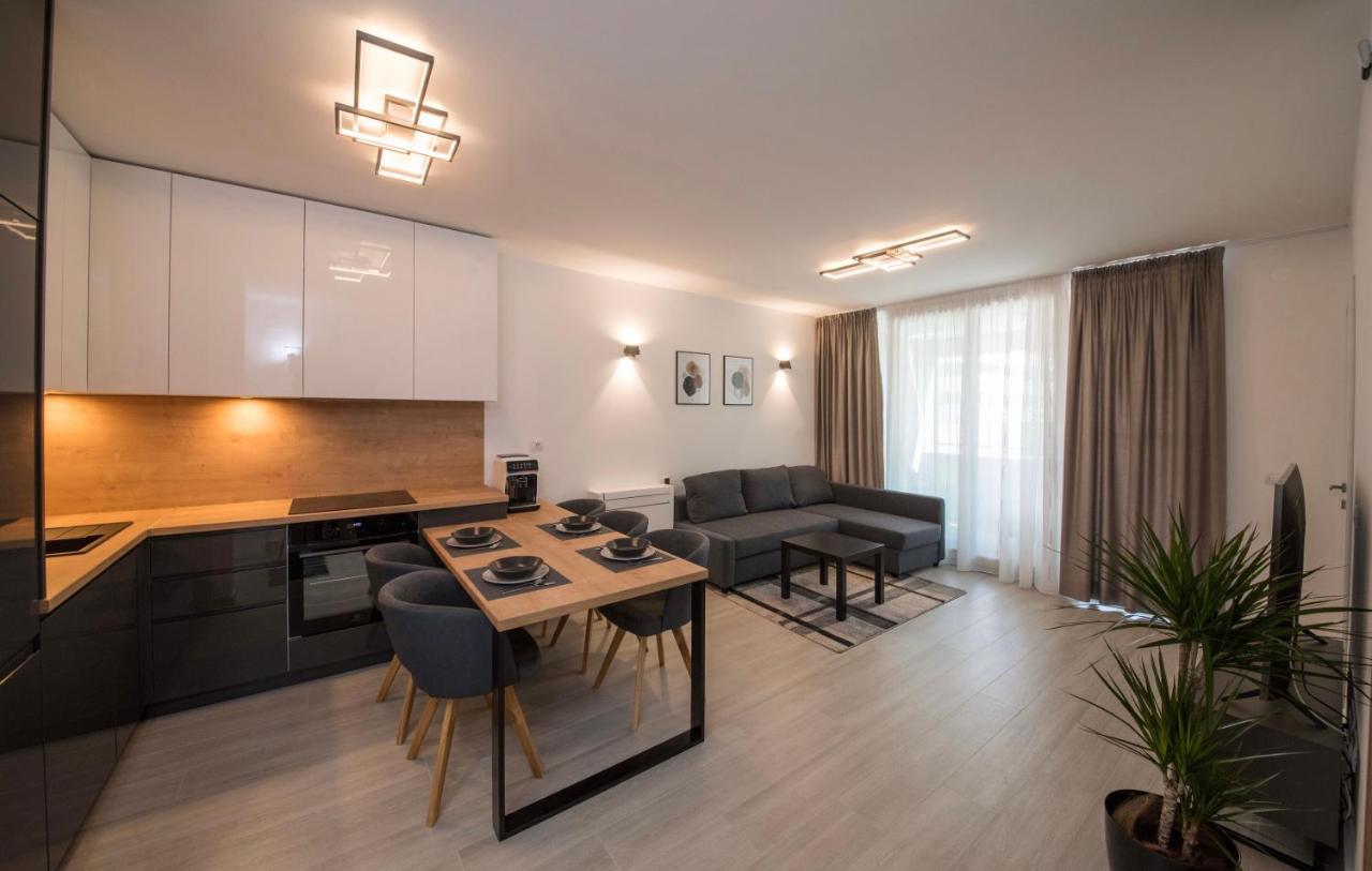 Apartment Astra زادار المظهر الخارجي الصورة