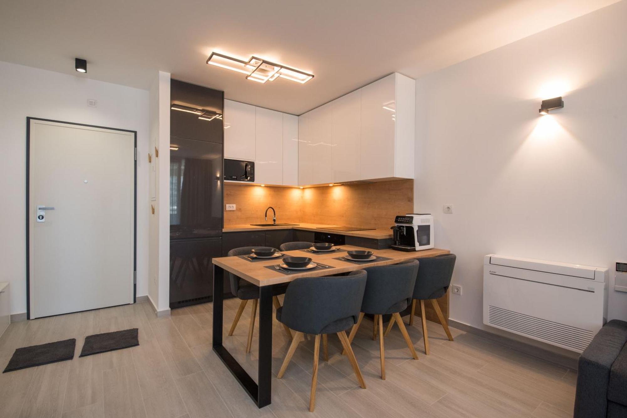 Apartment Astra زادار المظهر الخارجي الصورة